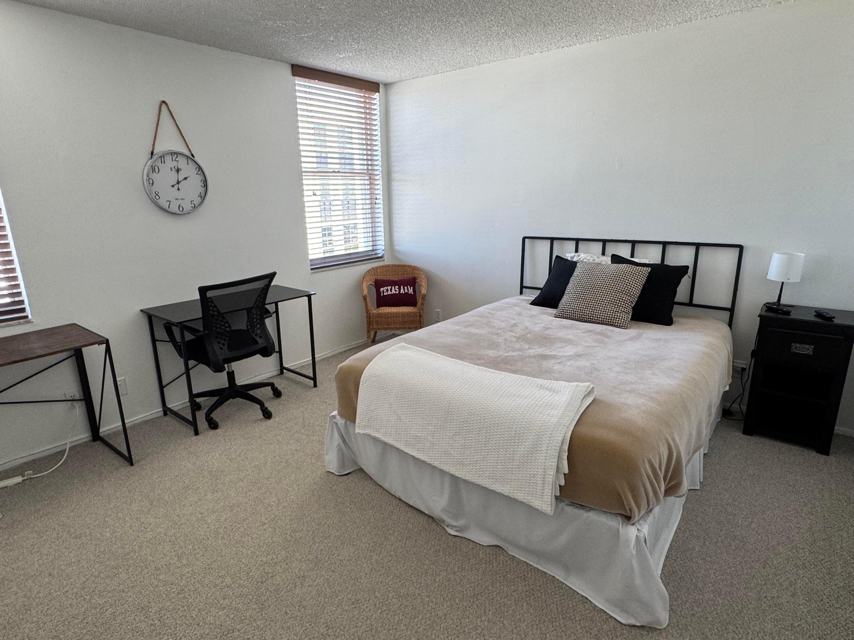 BERKLEY SOUTH CONDO - Residential