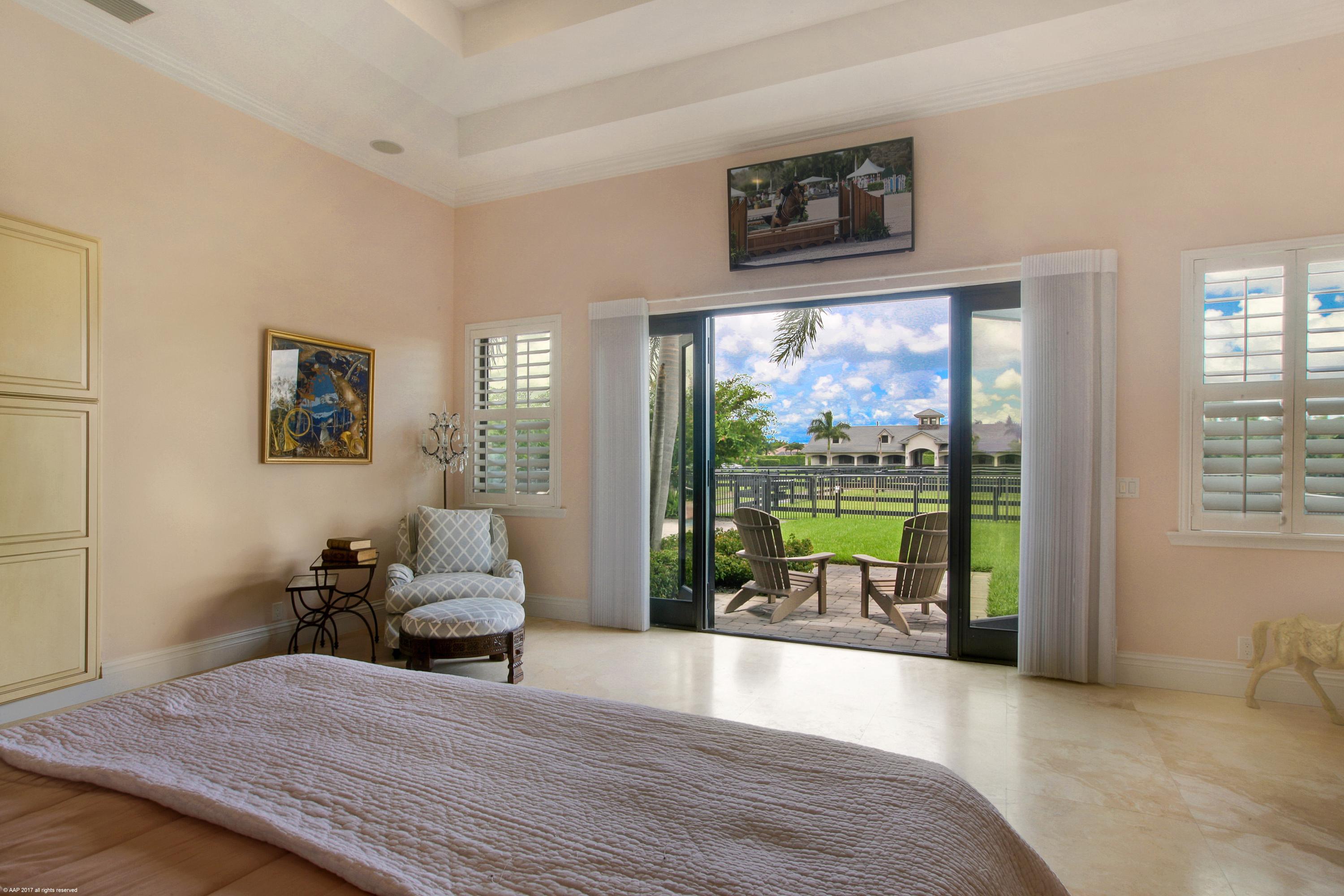 PALM BEACH POINT - Residential