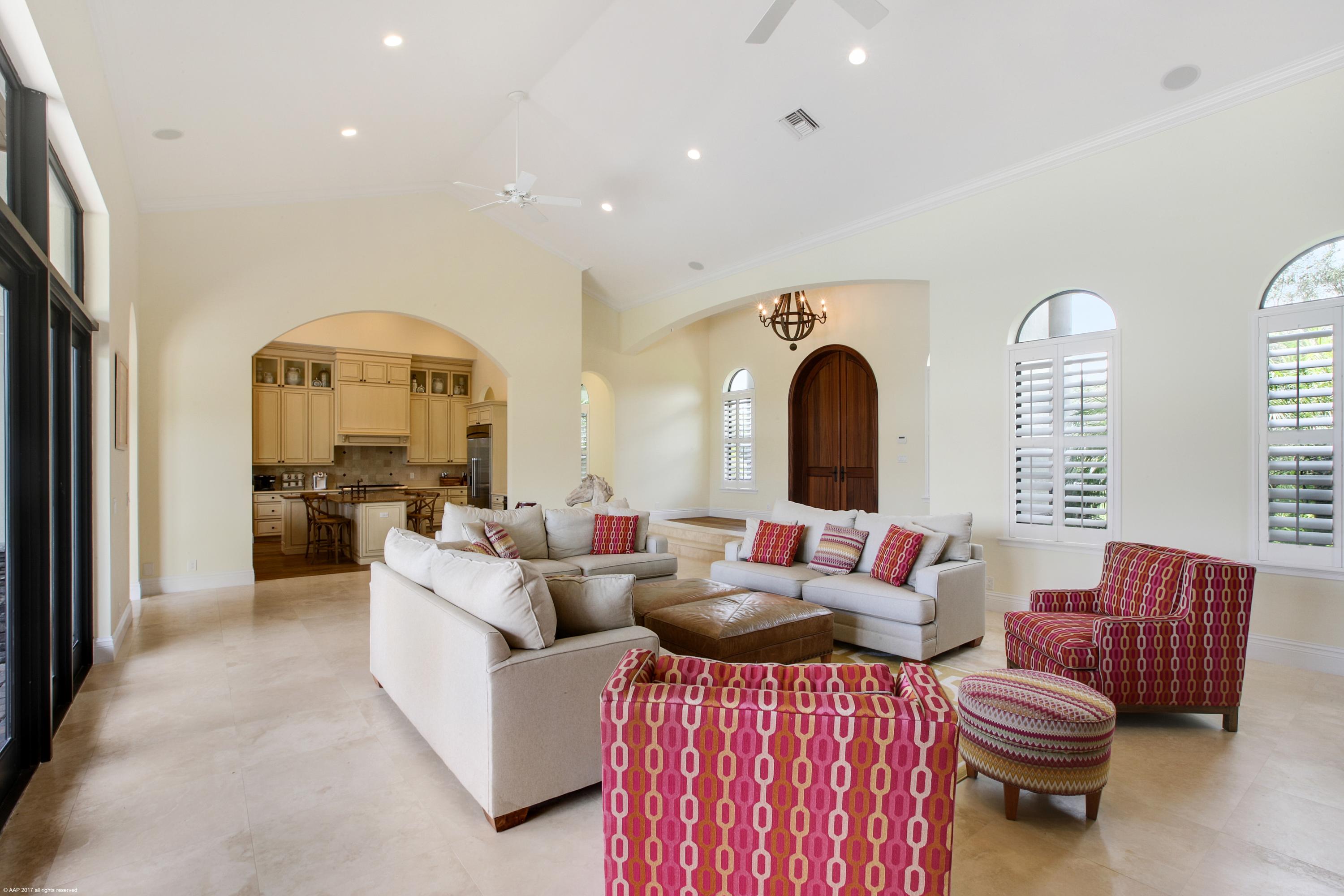 PALM BEACH POINT - Residential