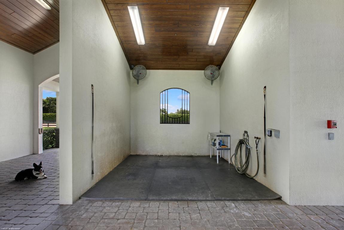 PALM BEACH POINT - Residential