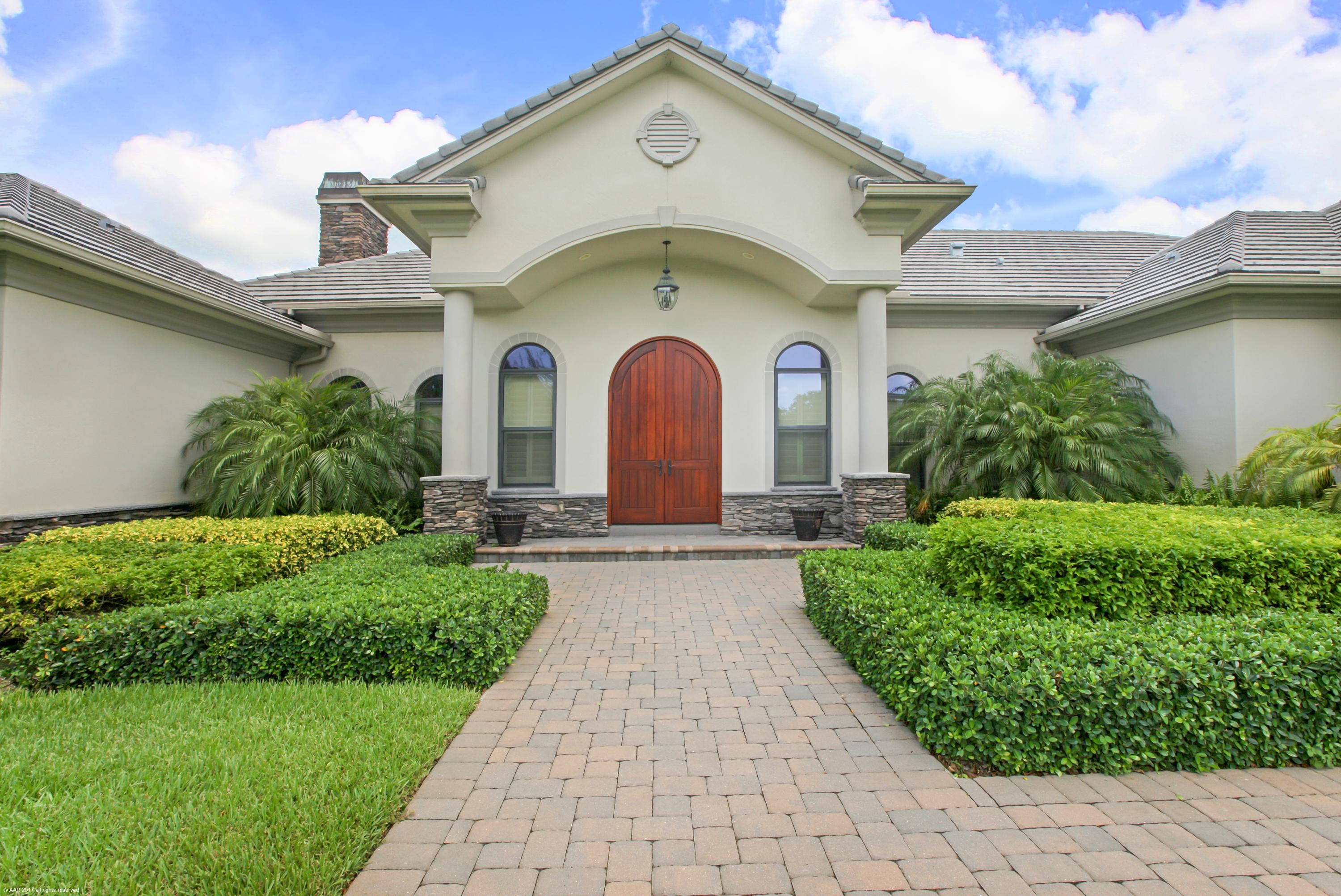 PALM BEACH POINT - Residential