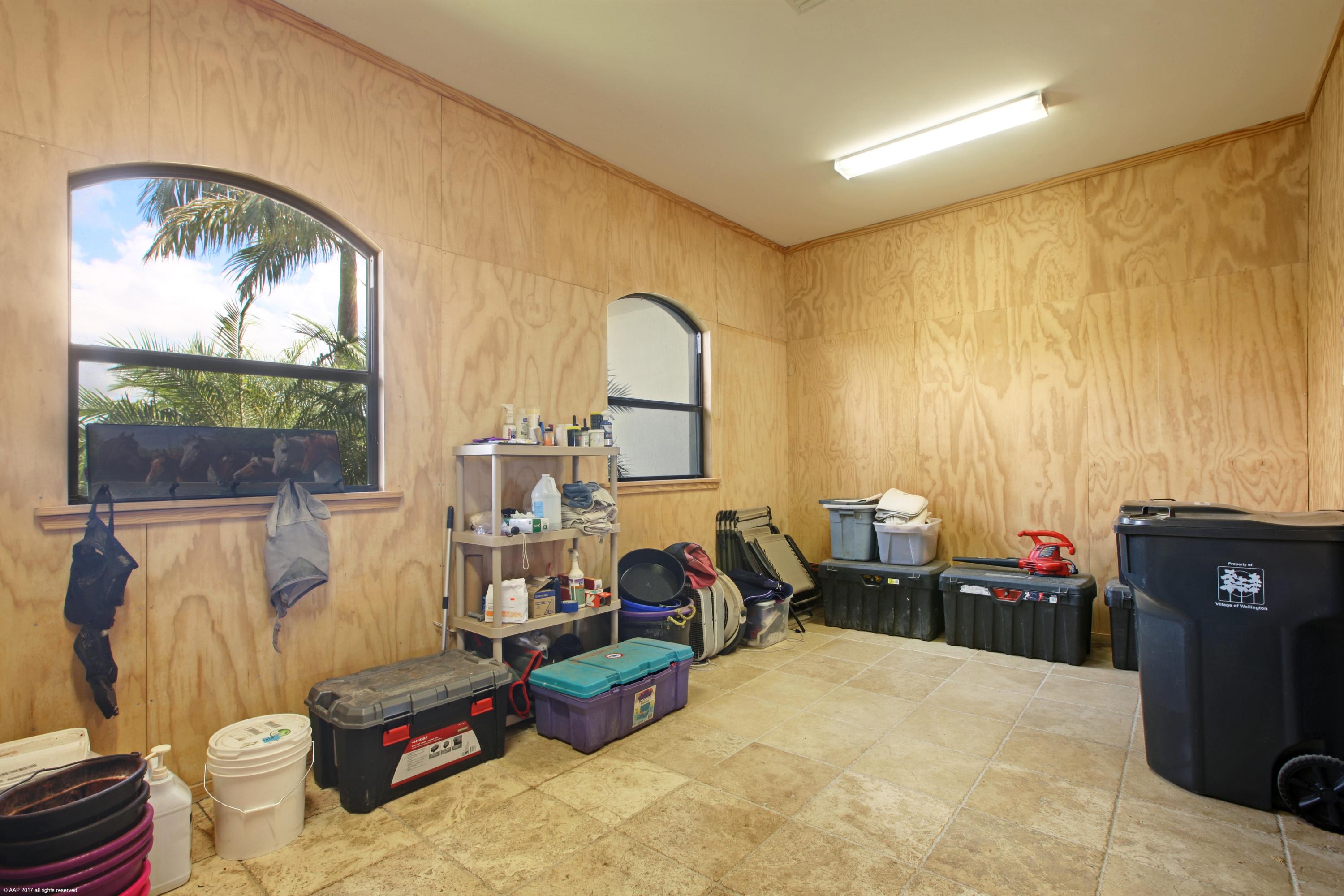 PALM BEACH POINT - Residential