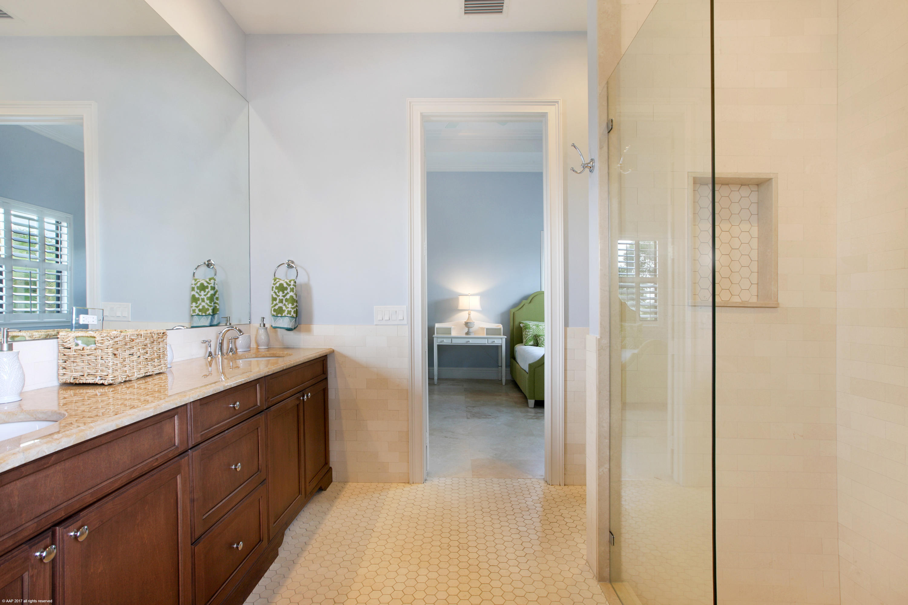 PALM BEACH POINT - Residential