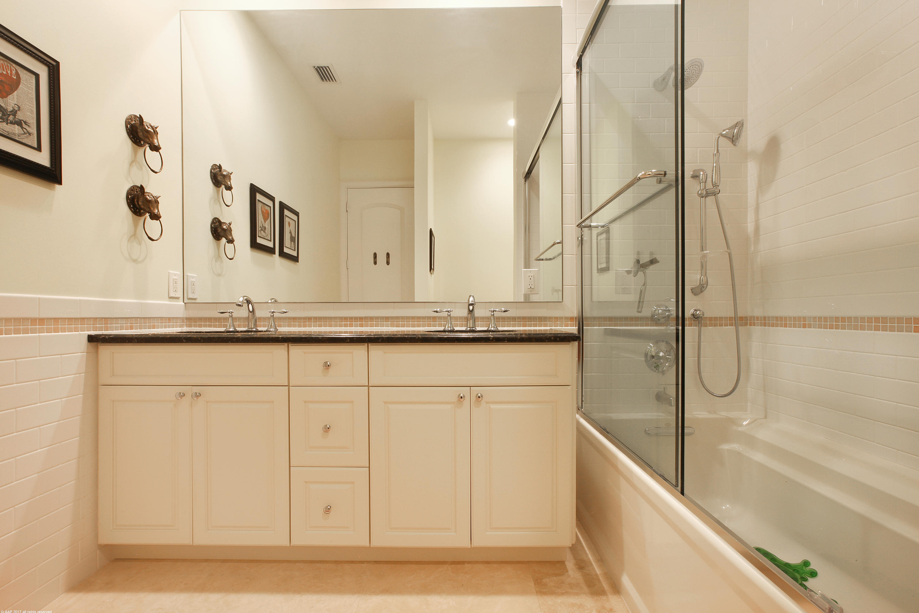 PALM BEACH POINT - Residential