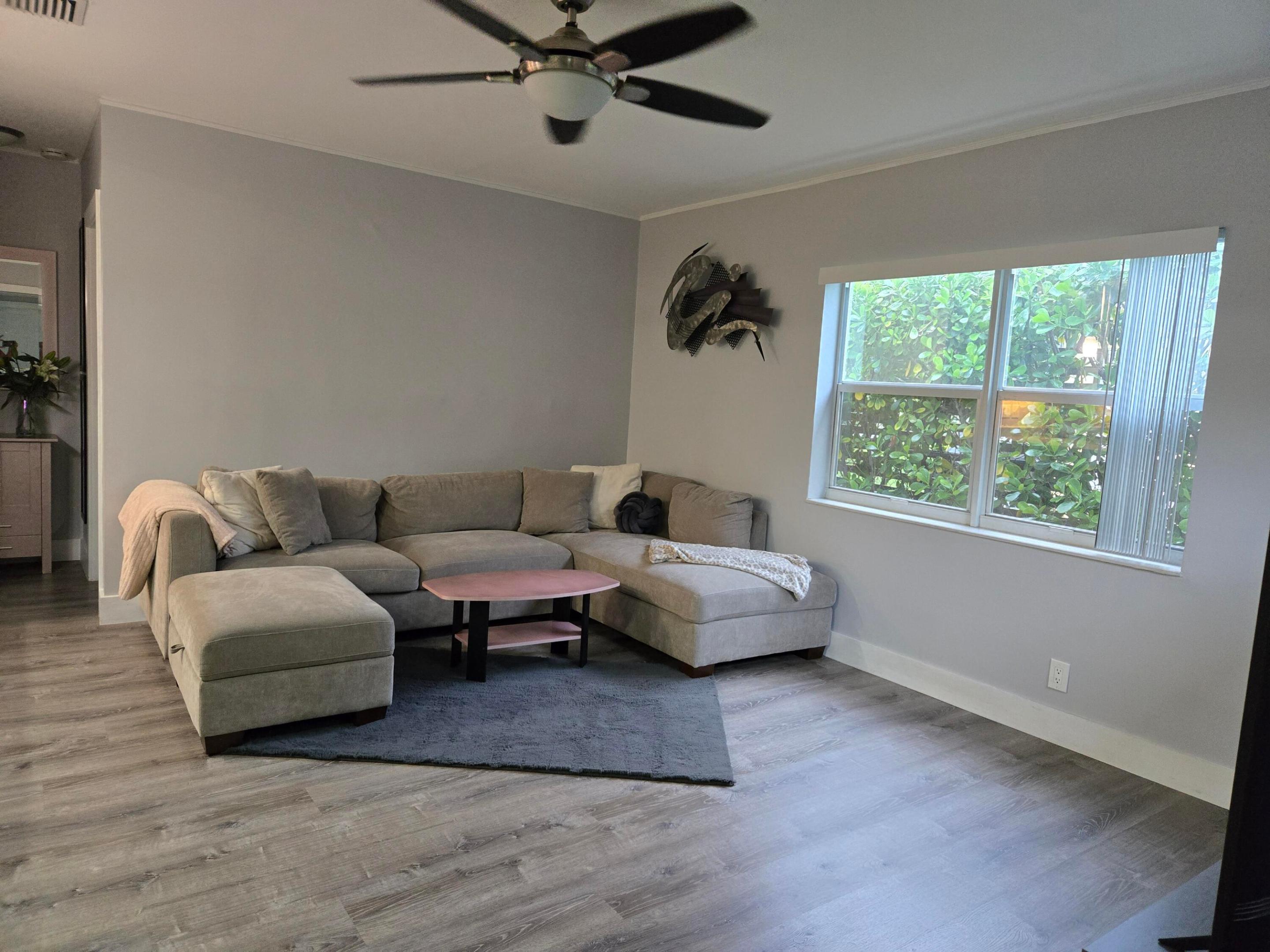 OAK GROVE - Residential