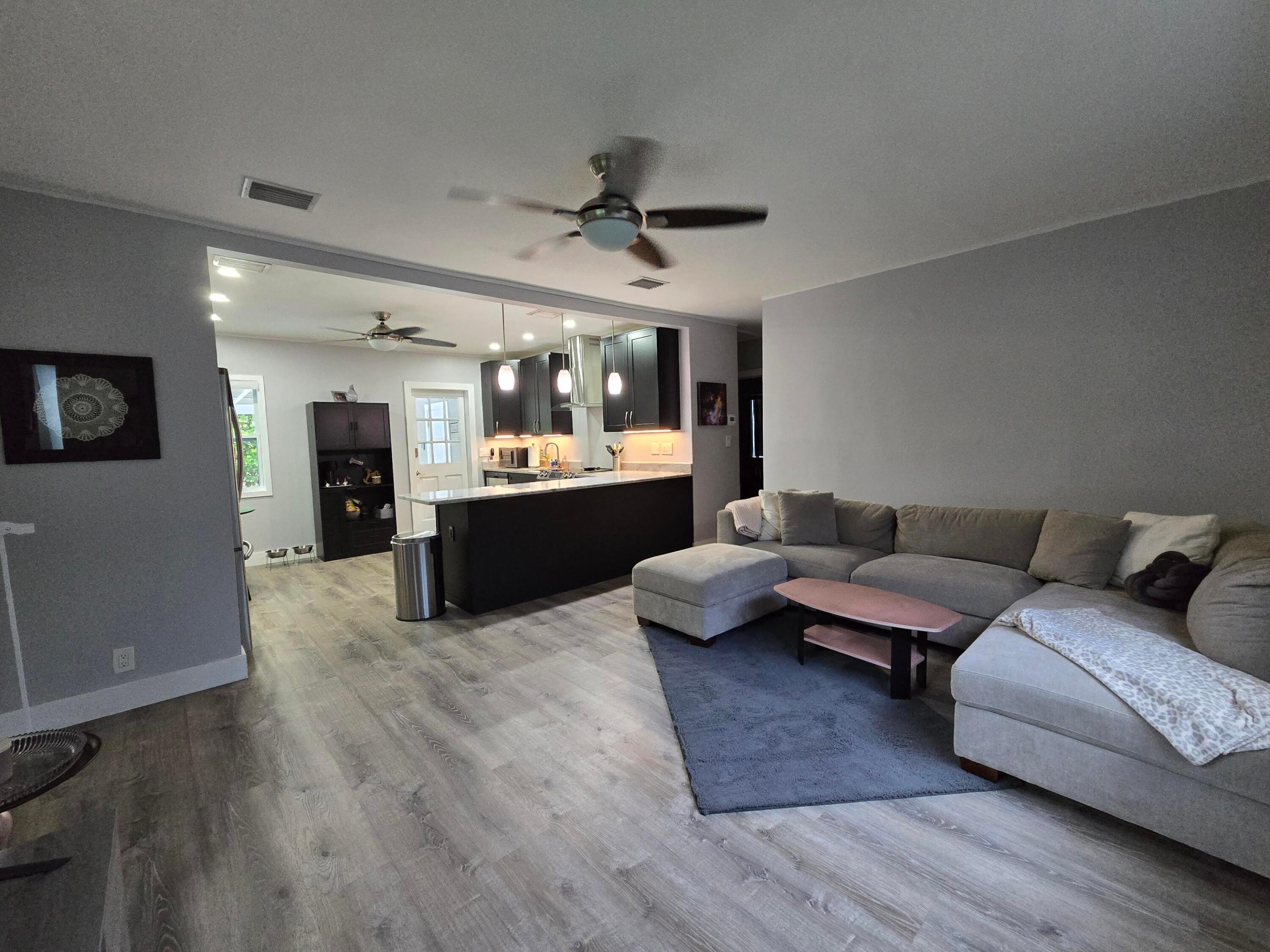 OAK GROVE - Residential