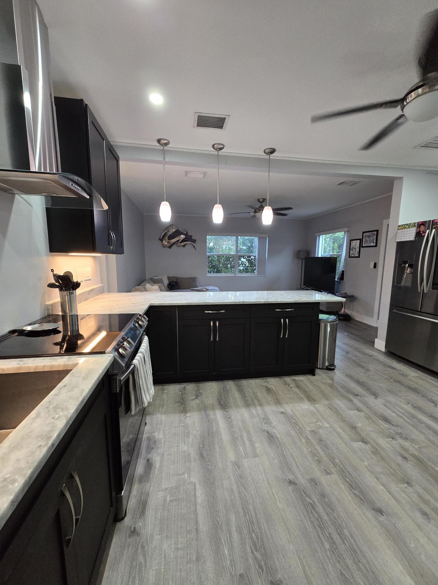 OAK GROVE - Residential