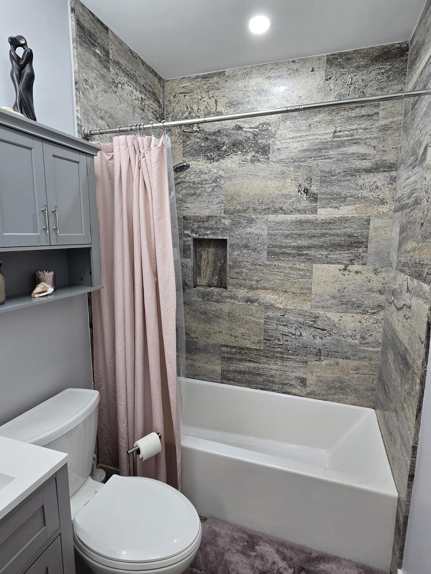 OAK GROVE - Residential