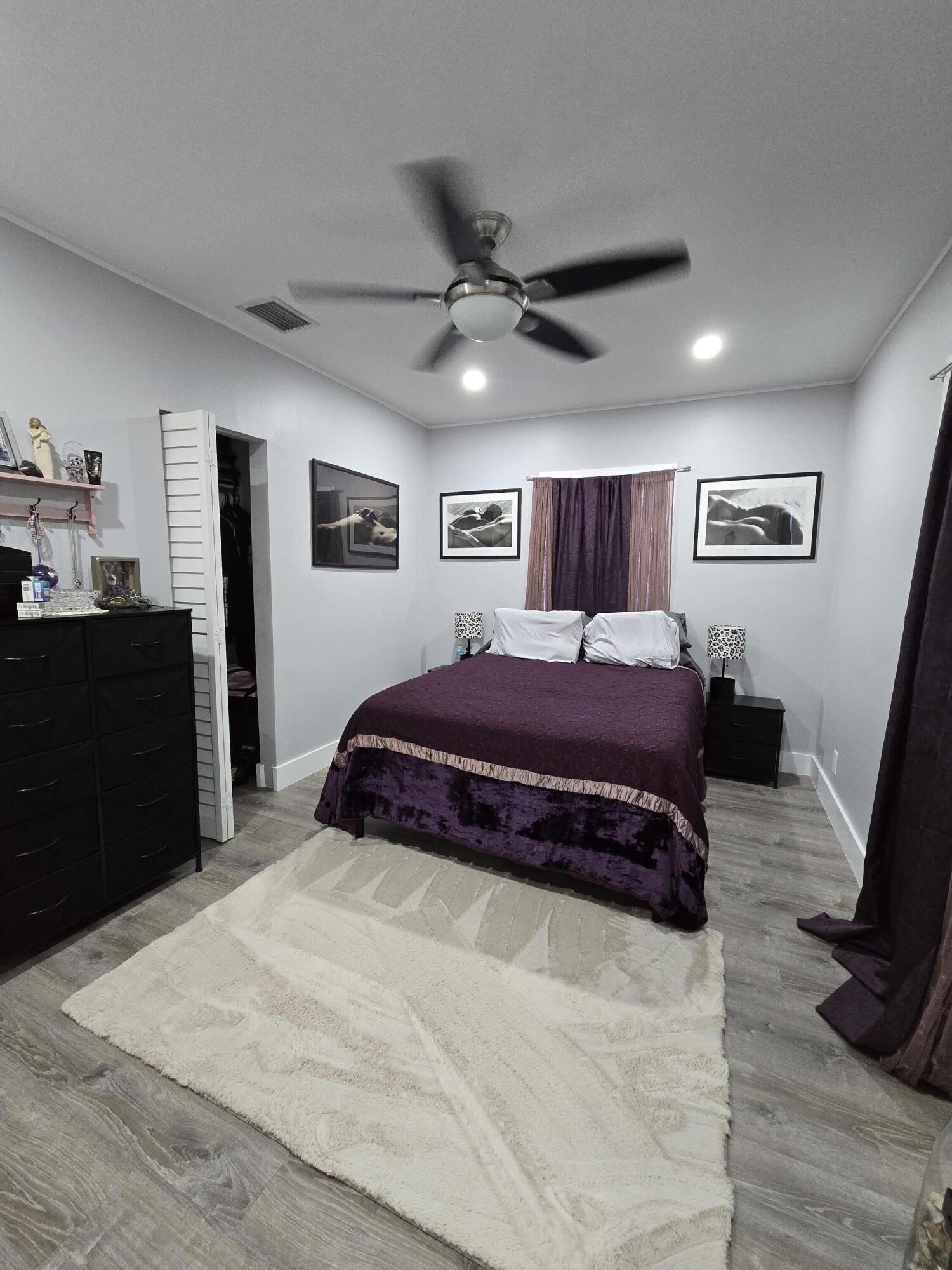 OAK GROVE - Residential