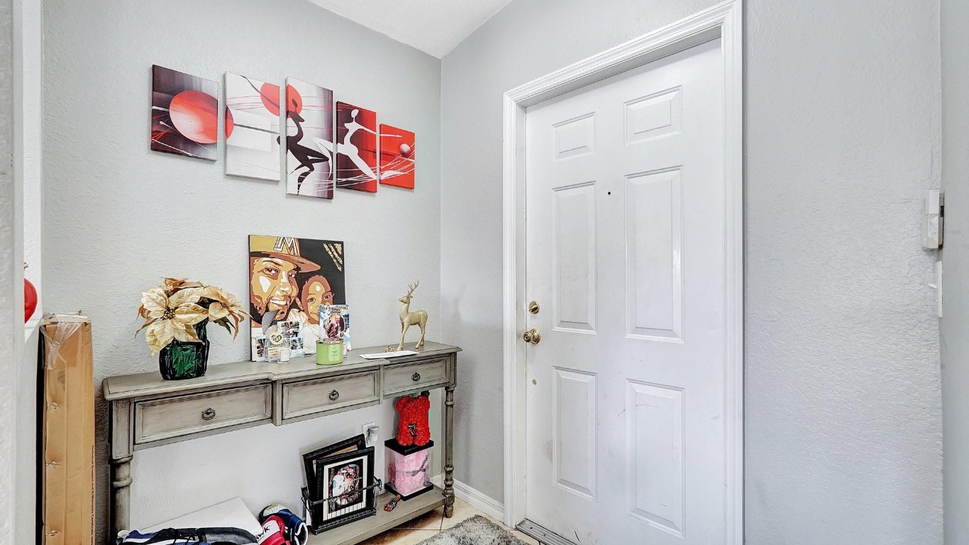 SILVER FALLS - Residential