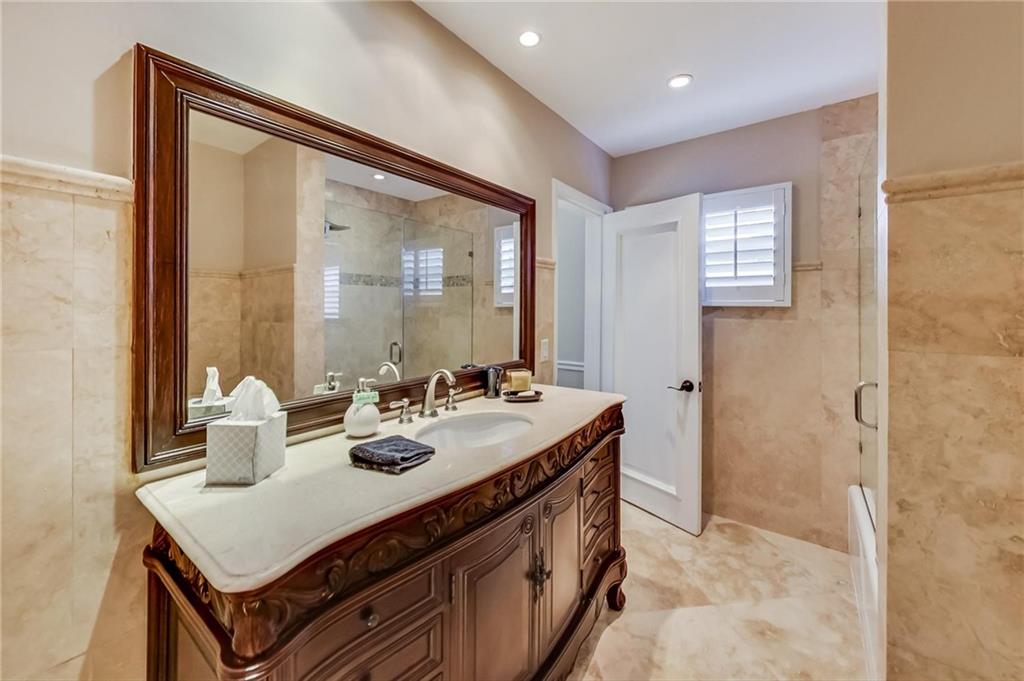 The Cove 5th Sec 39-5 B - Residential