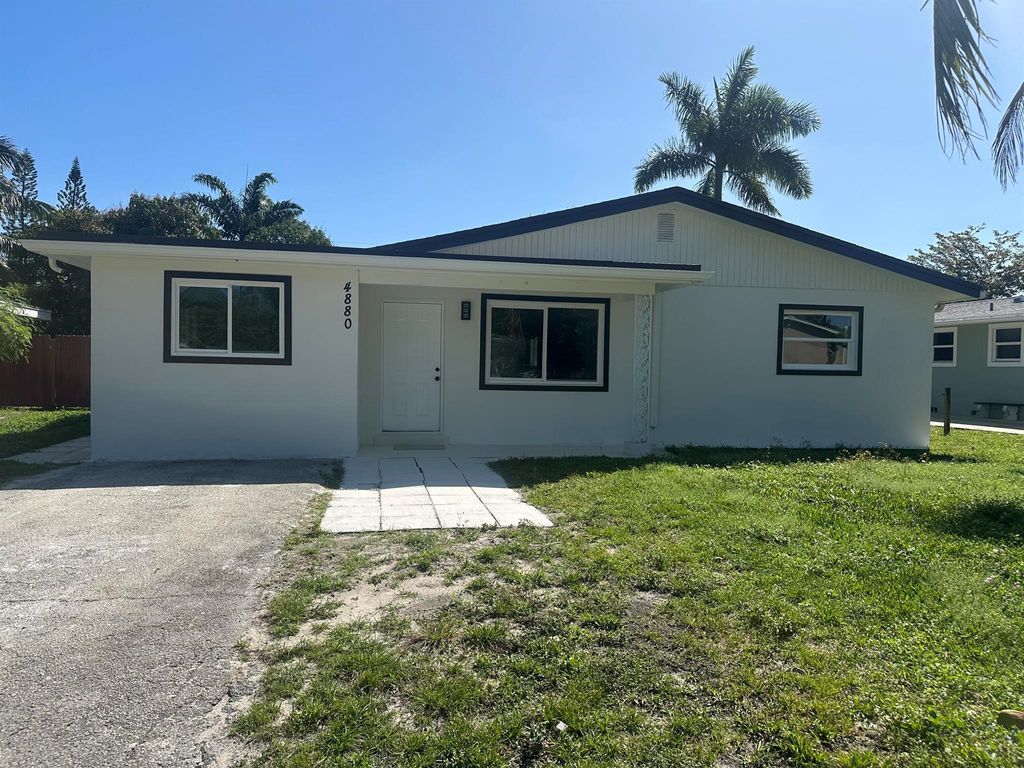 Photo of 4880 Dell Avenue, Lake Worth, FL 33461 (MLS # R10967587)
