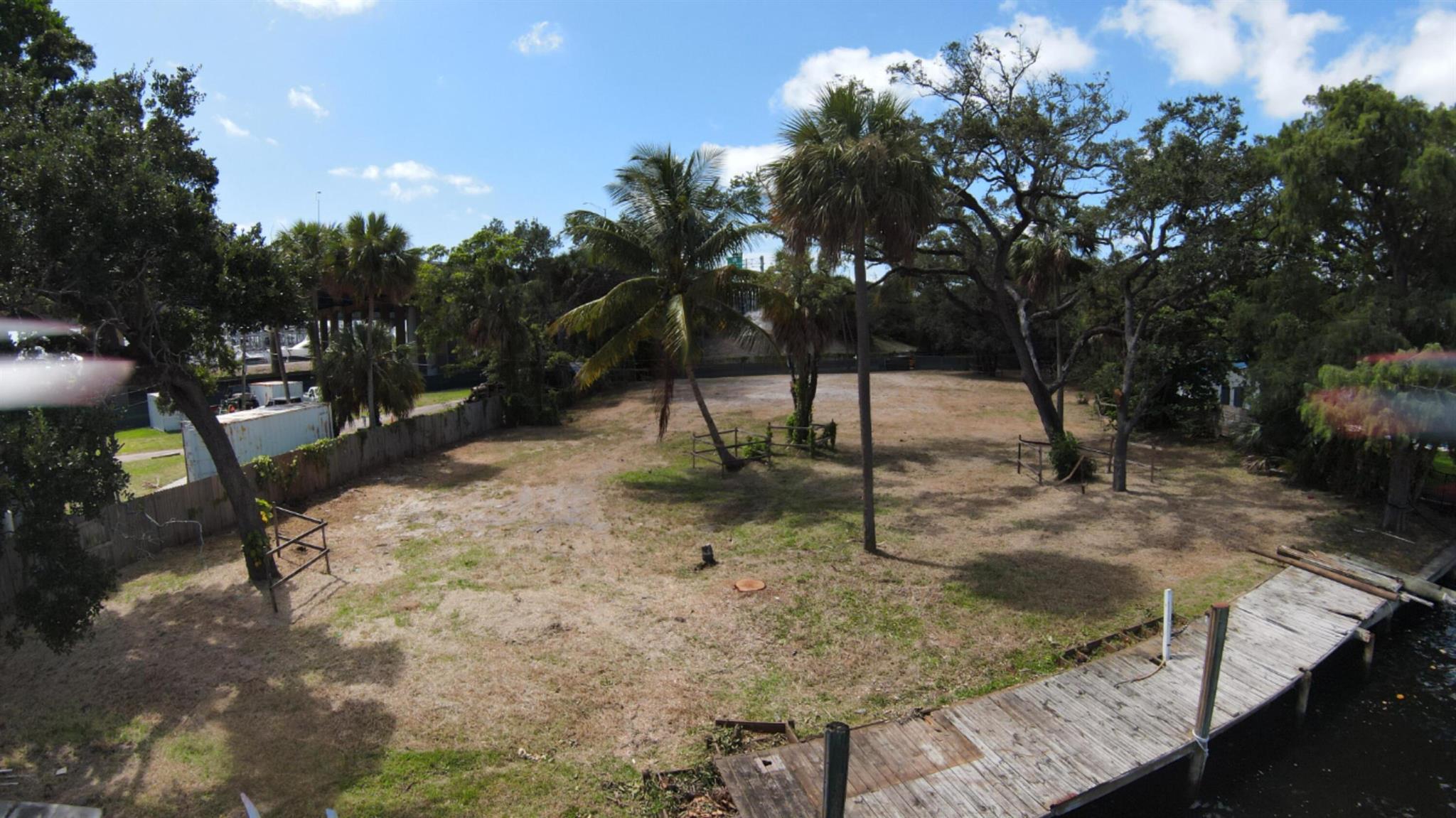 2060 SW 16th Court