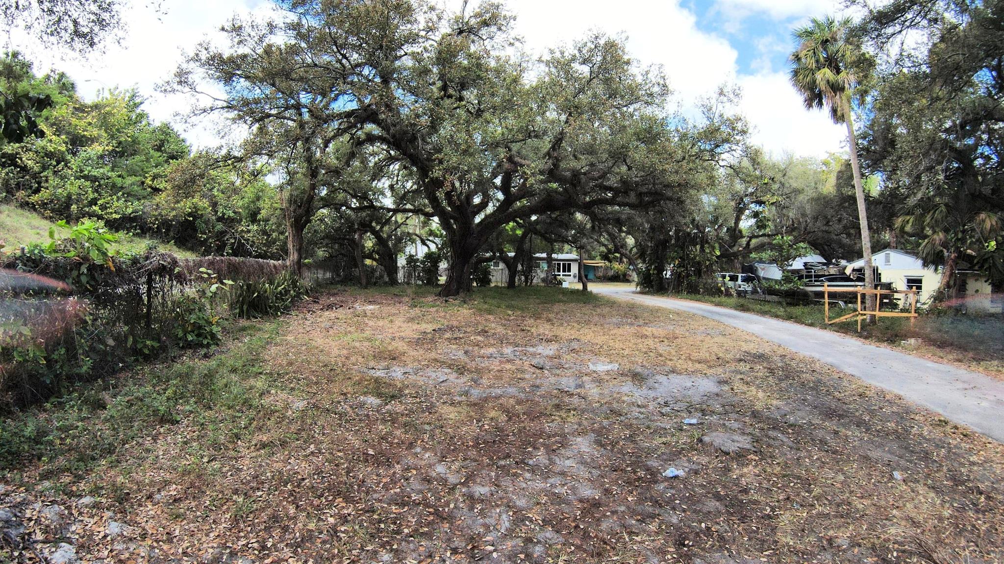 2060 SW 16th Court