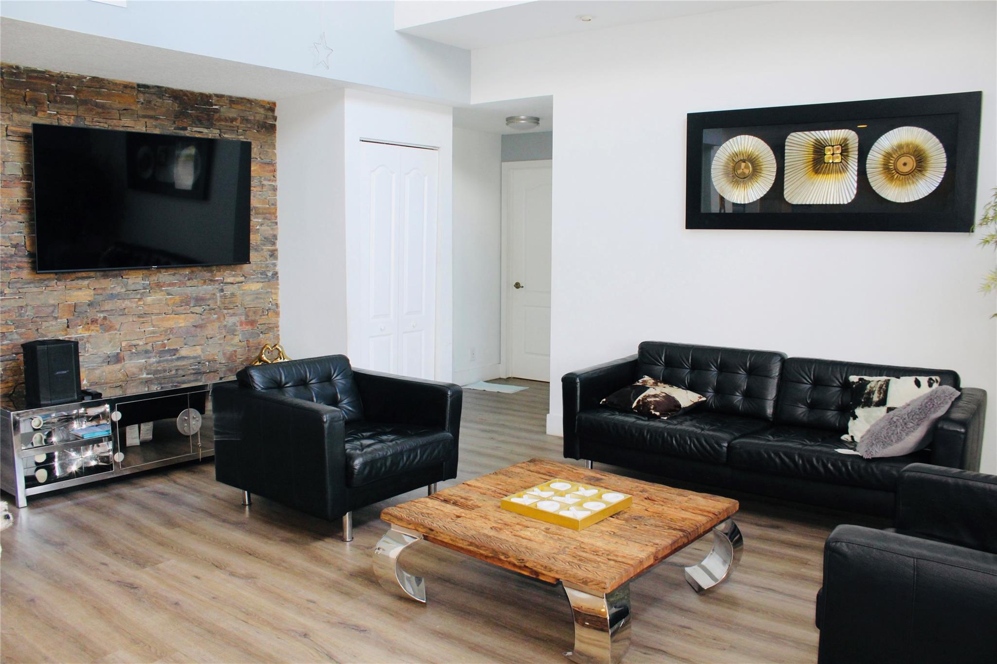Encantada - Residential