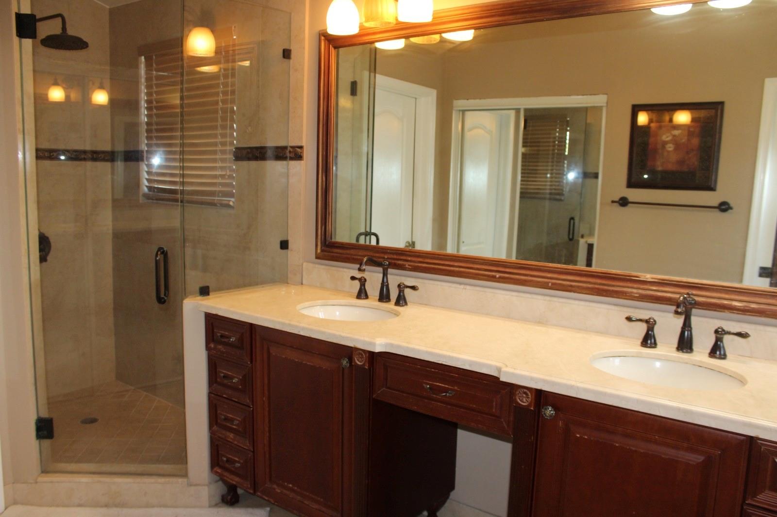 Encantada - Residential