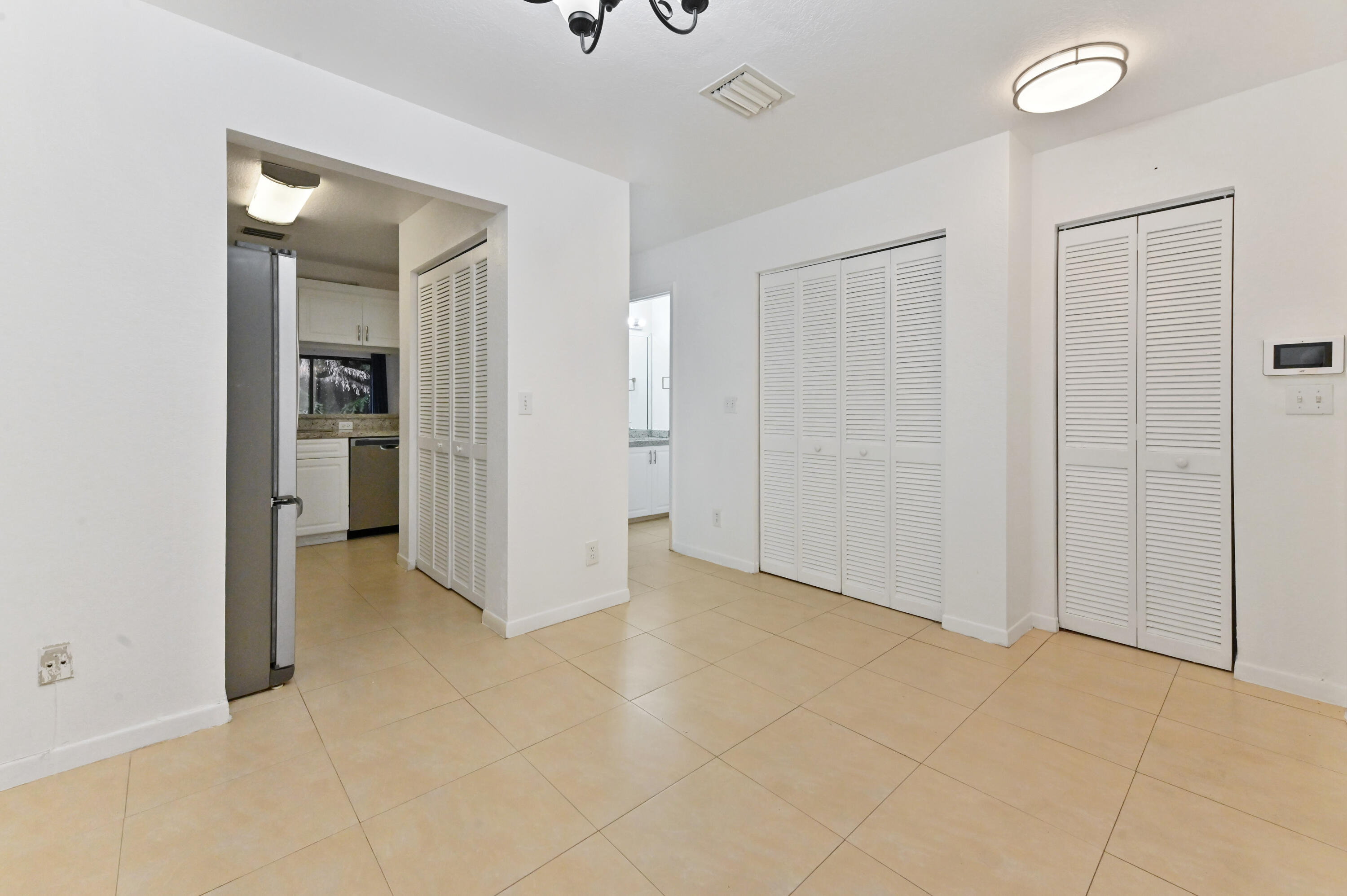 9090 NW 40th Street 3