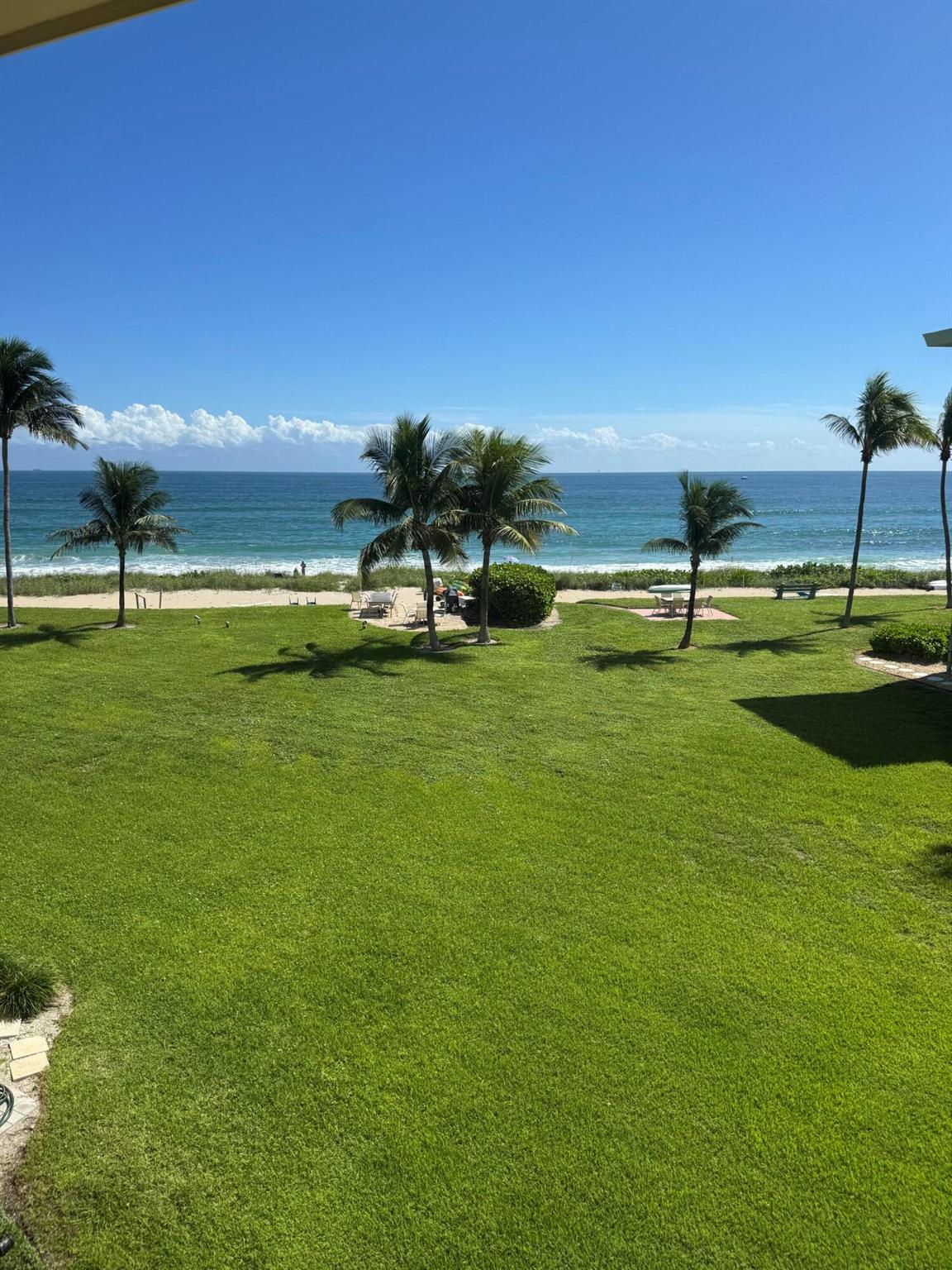 HILLSBORO MILE OCEAN APTS - Residential