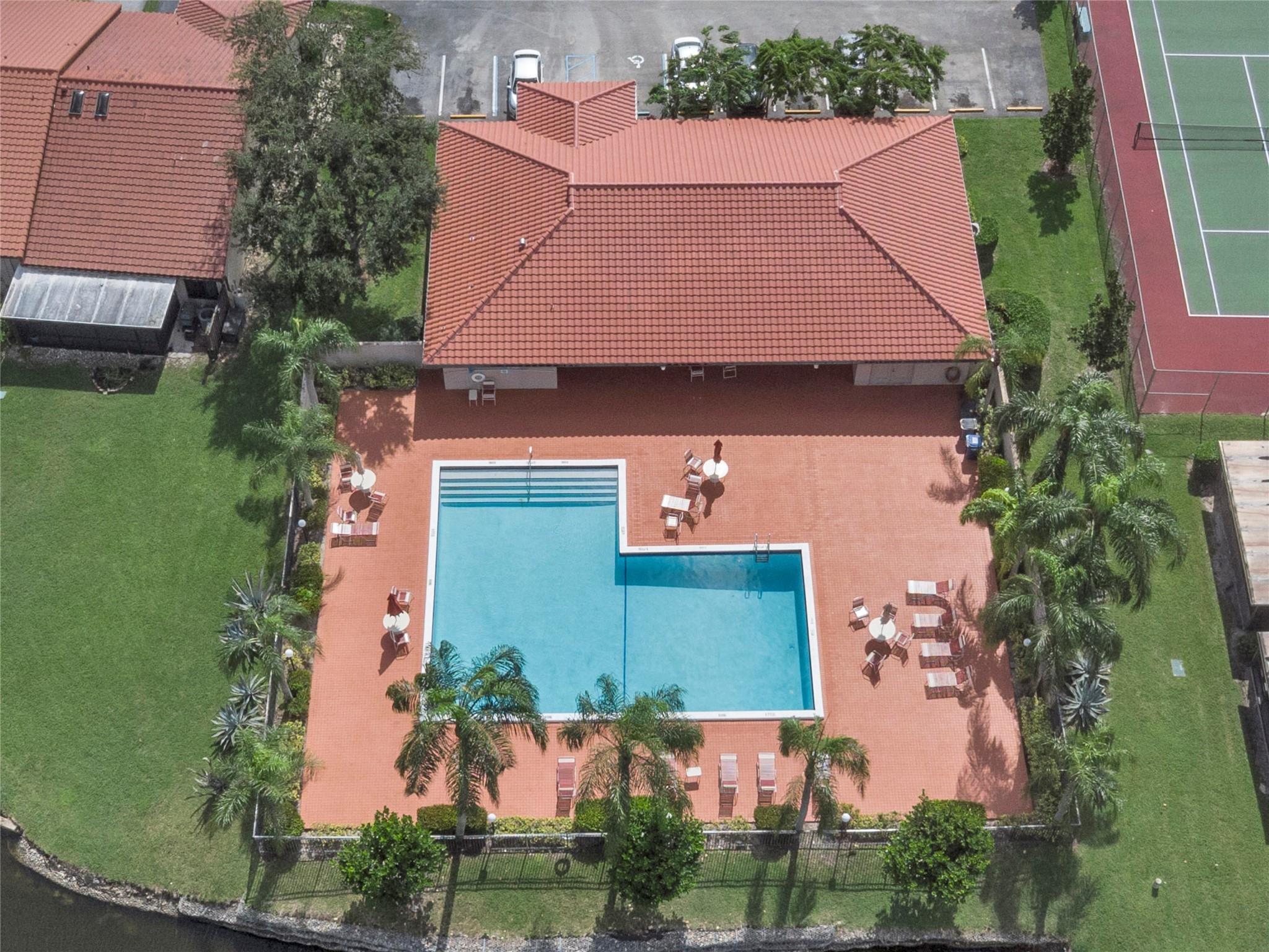 La Mirage - Residential