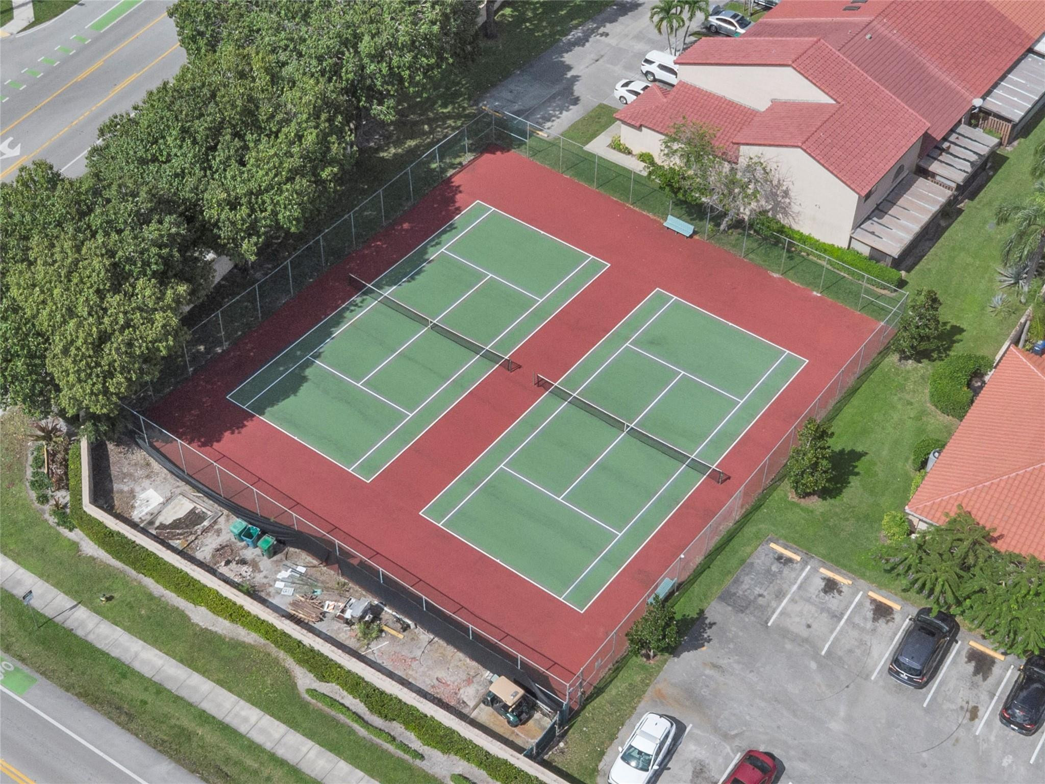 La Mirage - Residential