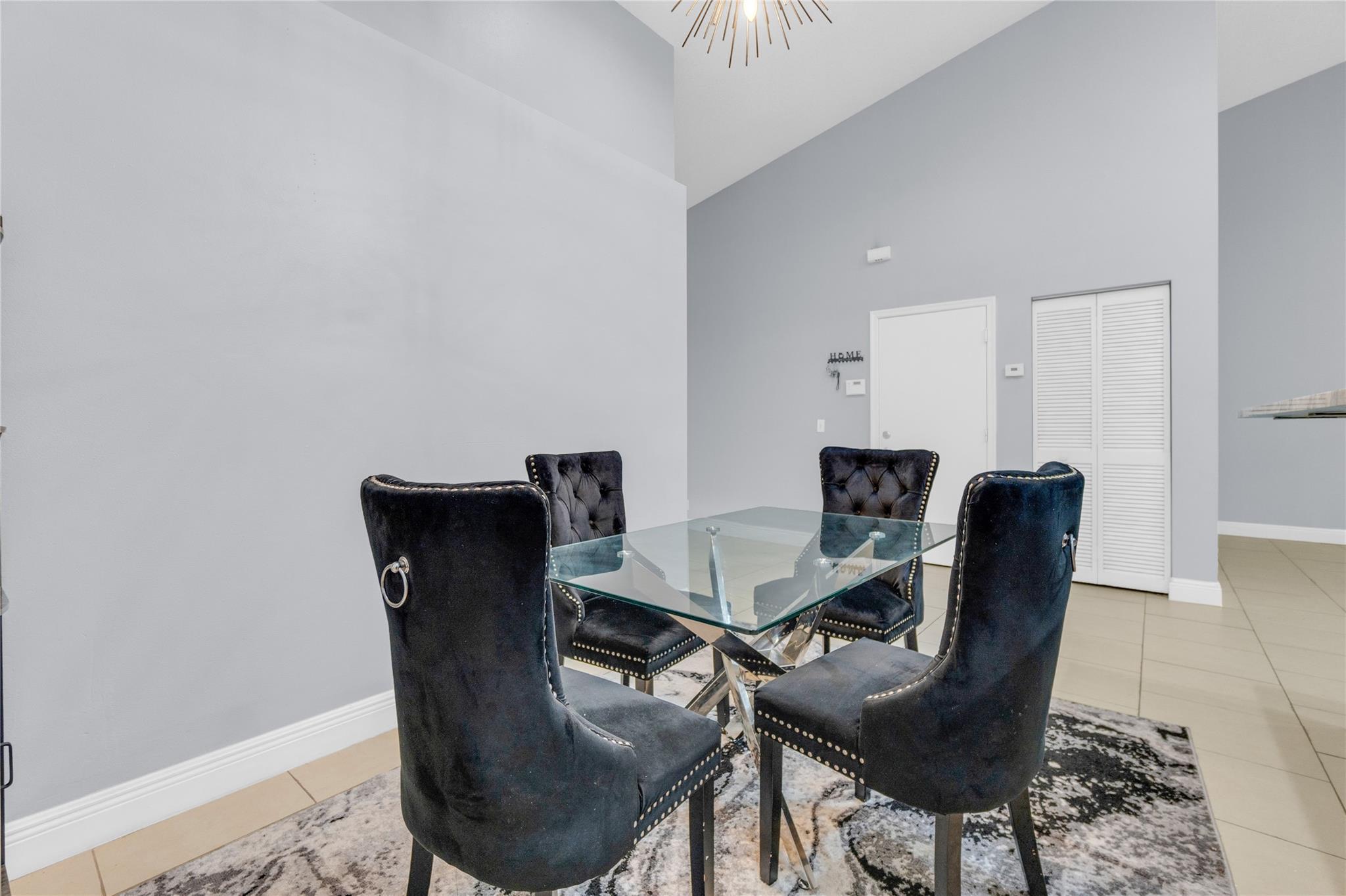 La Mirage - Residential