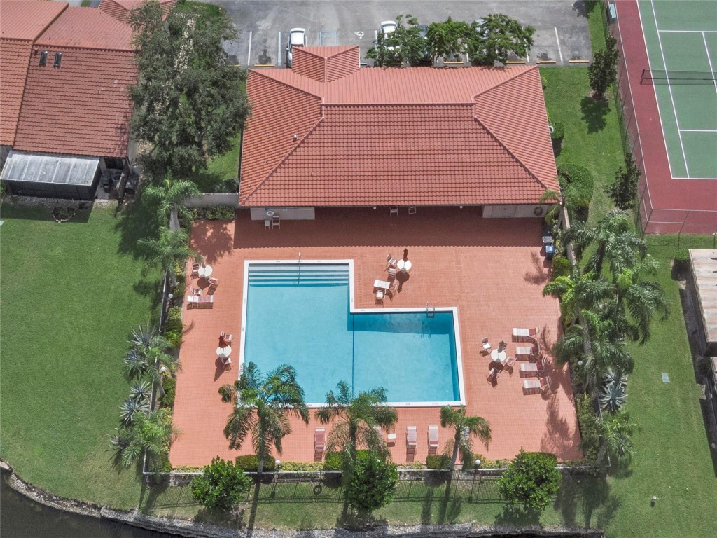 La Mirage - Residential