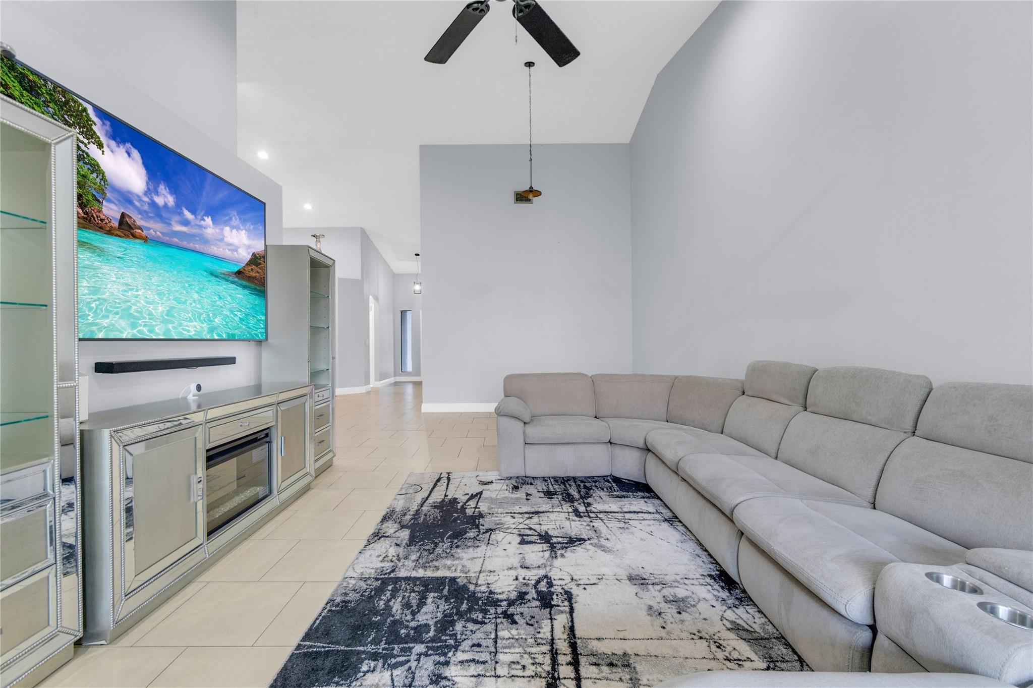 La Mirage - Residential