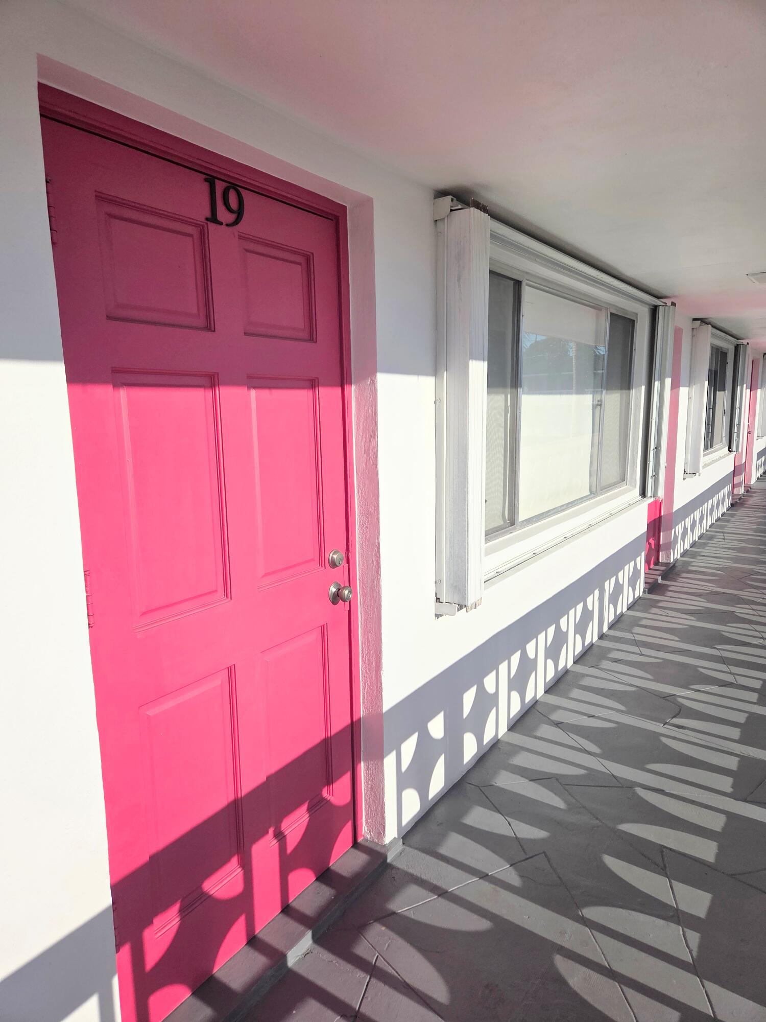 LAKESIDE POINT APT 5 CONDO - Residential