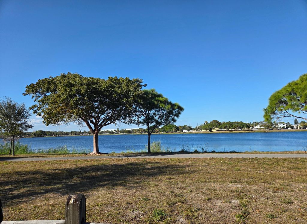 Photo of 2180 Lake Osborne Drive #19, Lake Worth Beach, FL 33461 (MLS # R11163685)