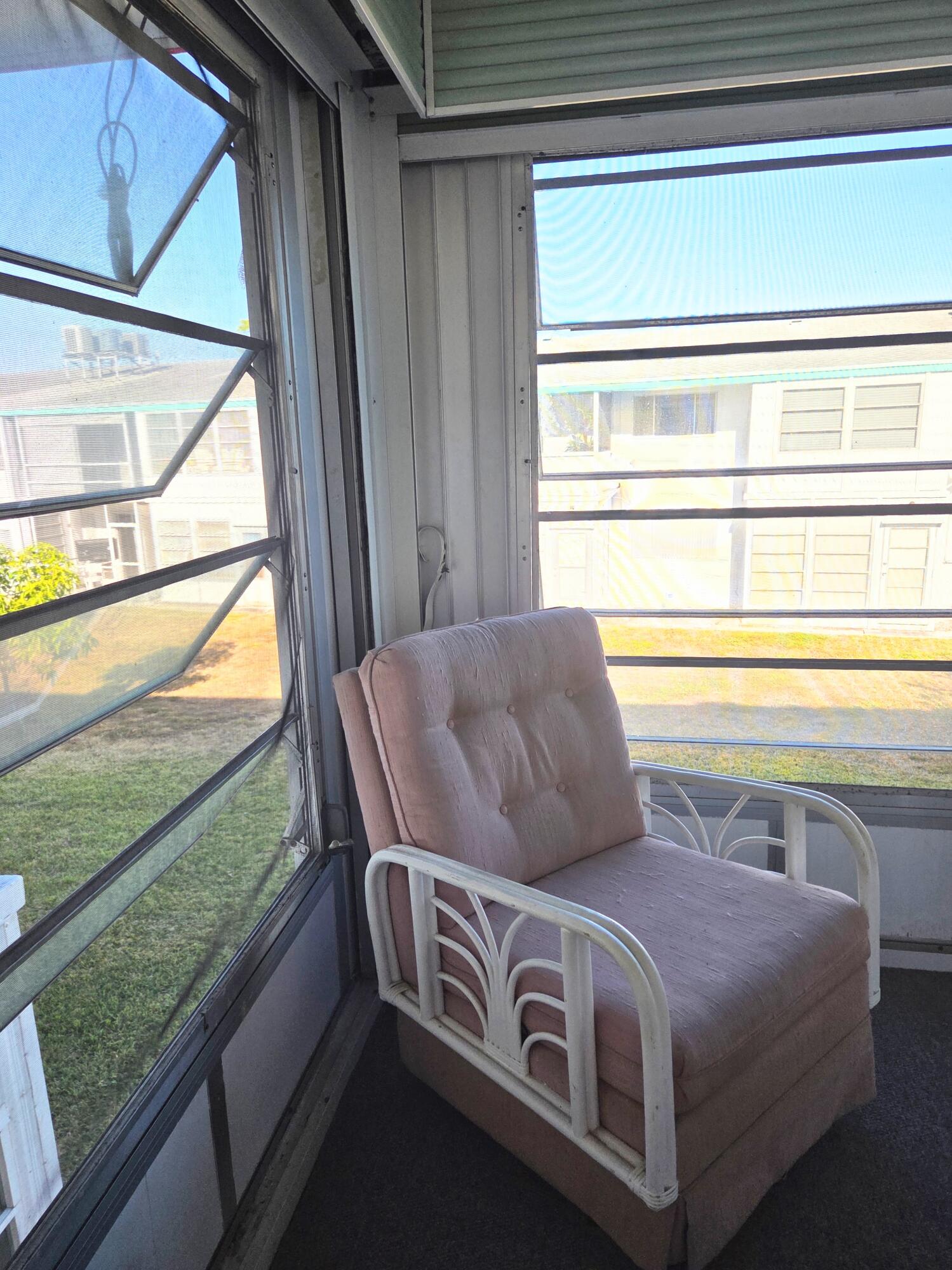 LAKESIDE POINT APT 5 CONDO - Residential