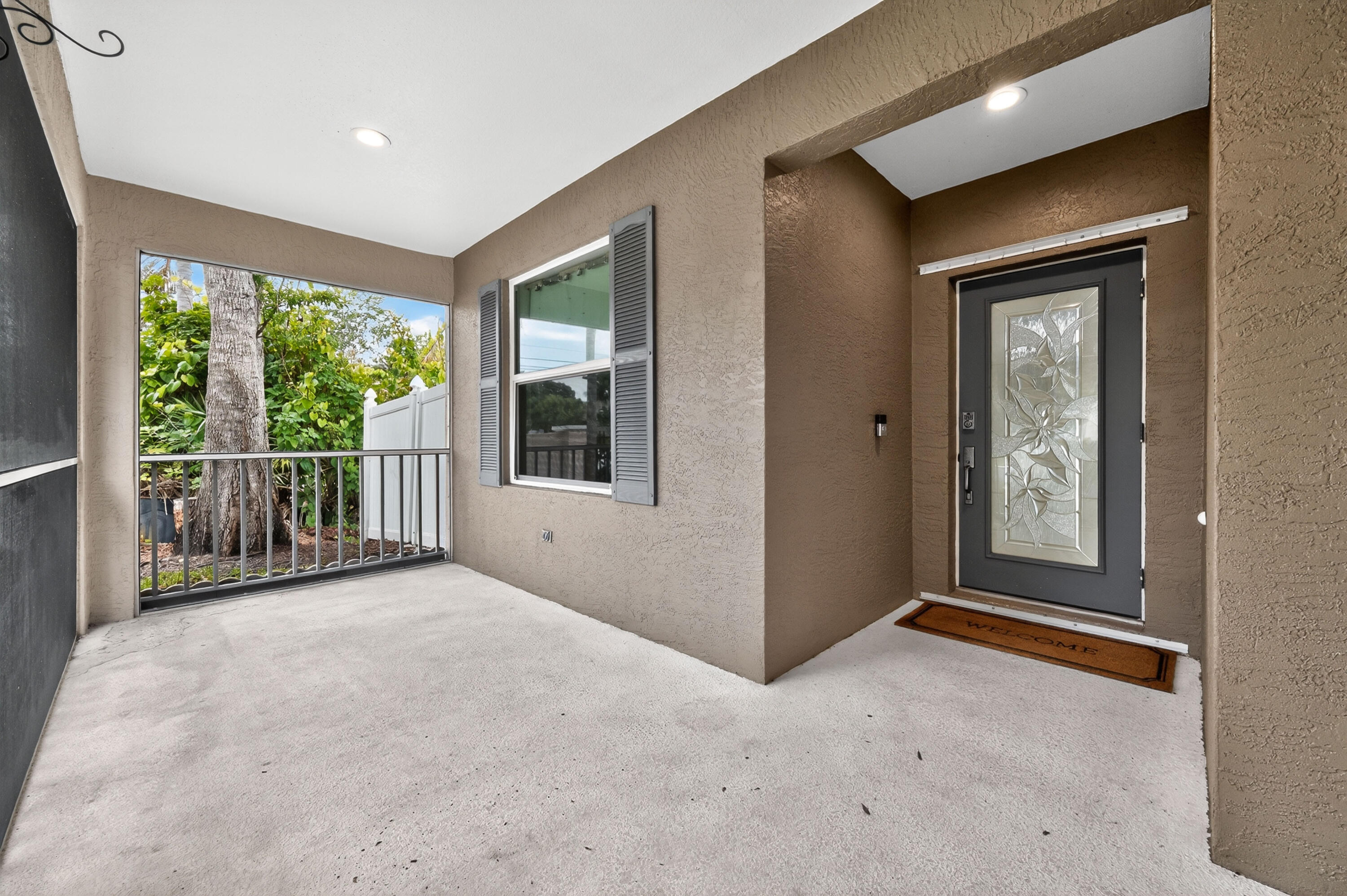 2401 SW Estella Terrace