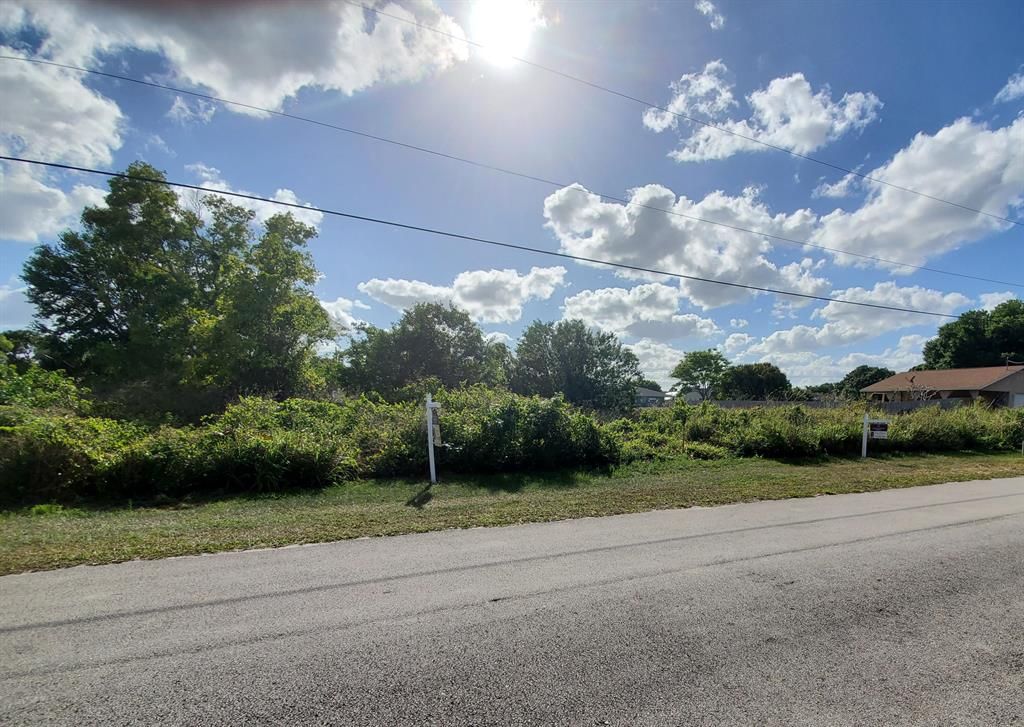 Photo of 2632 SW Monterrey Lane, Port Saint Lucie, FL 34953 (MLS # R10699343)