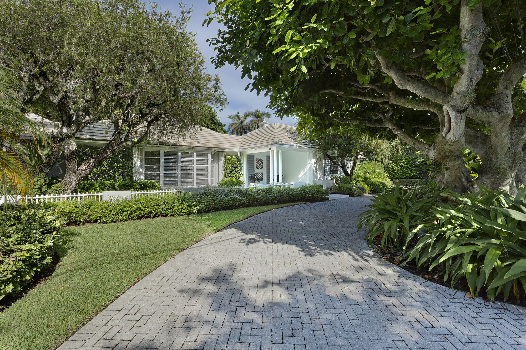 POLO COVE IN - Residential