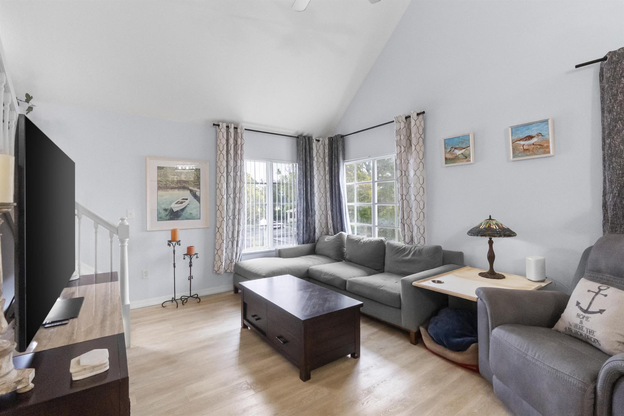 COURTYARDS AT WILLOUGHBY - Residential
