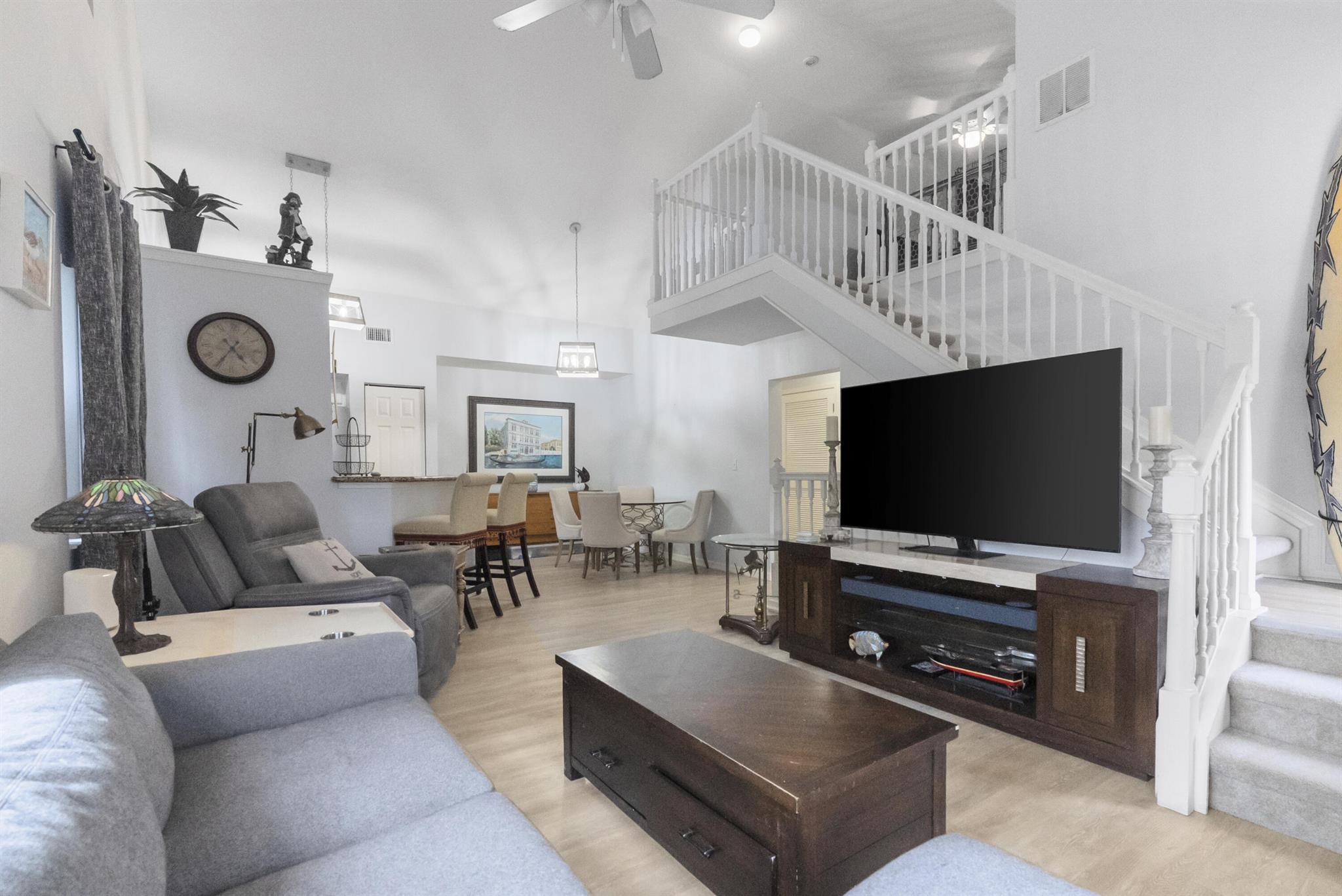 COURTYARDS AT WILLOUGHBY - Residential