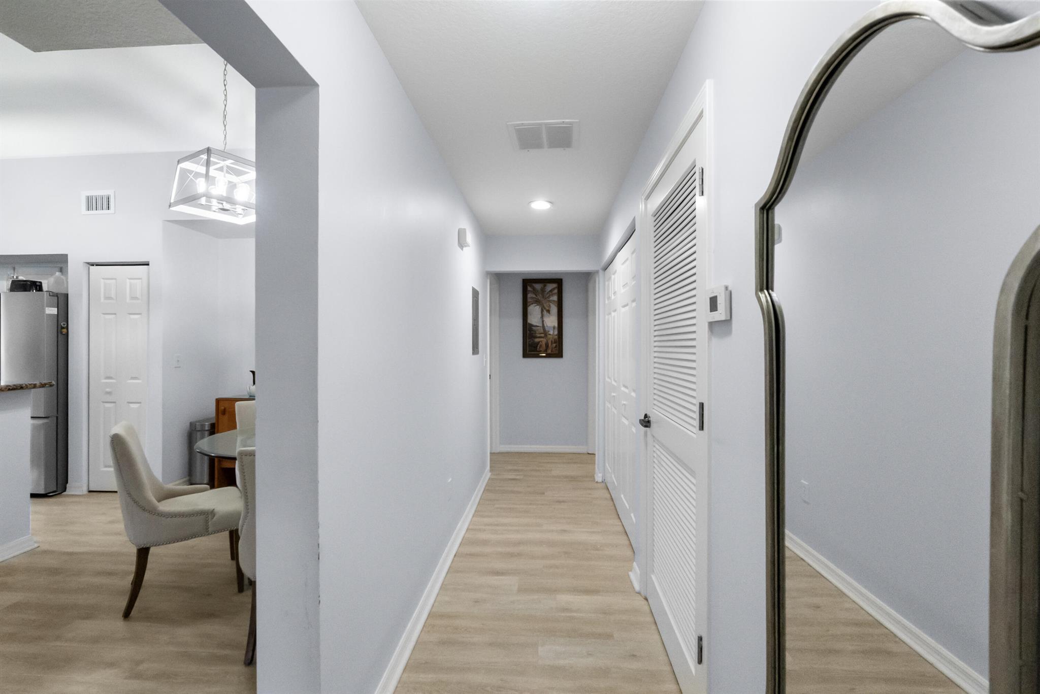 COURTYARDS AT WILLOUGHBY - Residential