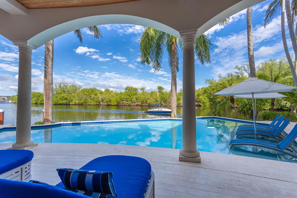 LITTLE HARBOR ON THE HILLSBORO SEC 1 - Residential