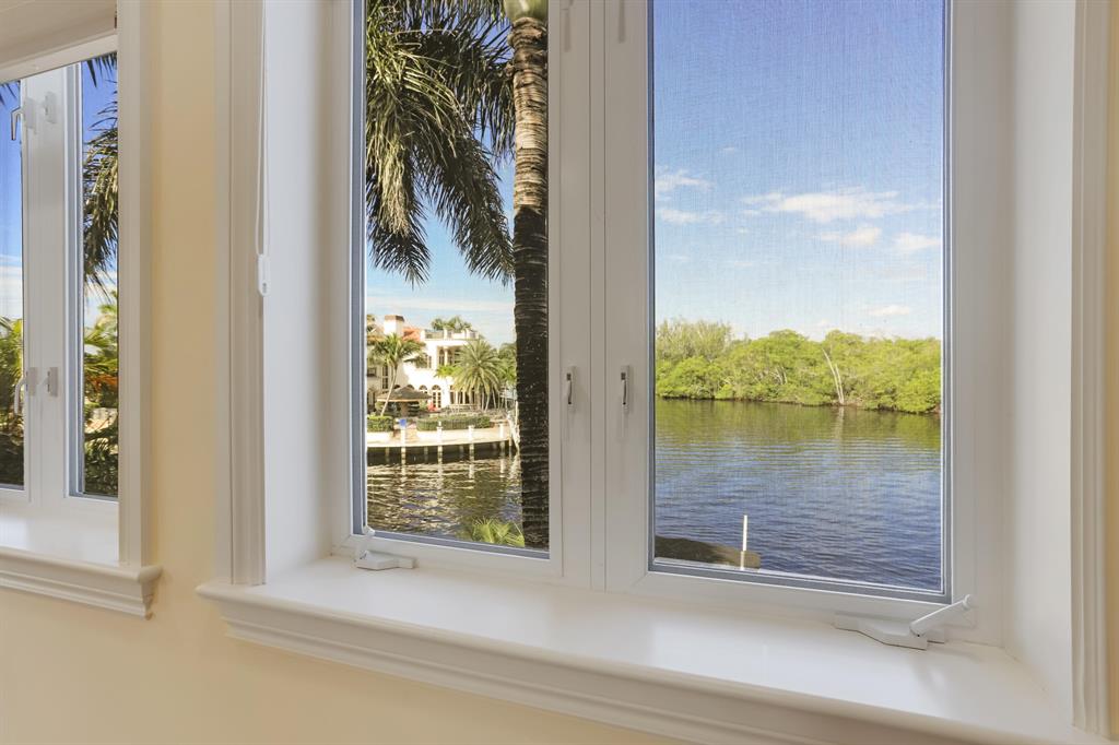 LITTLE HARBOR ON THE HILLSBORO SEC 1 - Residential