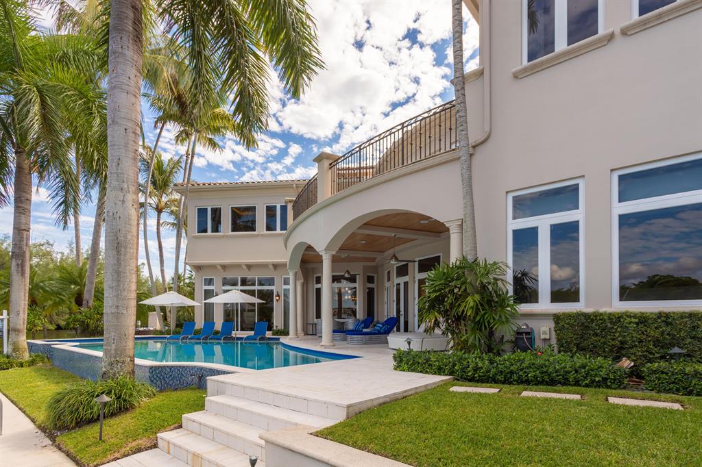 LITTLE HARBOR ON THE HILLSBORO SEC 1 - Residential