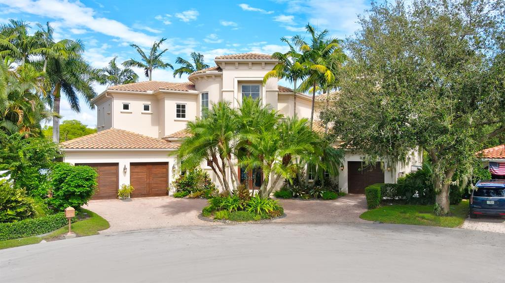 LITTLE HARBOR ON THE HILLSBORO SEC 1 - Residential