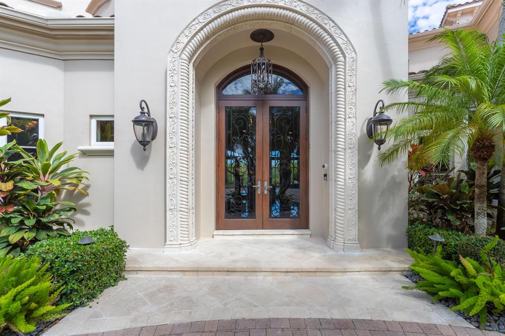 LITTLE HARBOR ON THE HILLSBORO SEC 1 - Residential