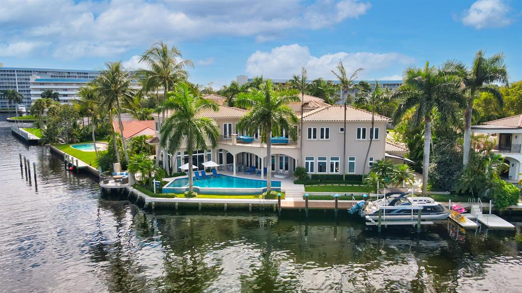 LITTLE HARBOR ON THE HILLSBORO SEC 1 - Residential