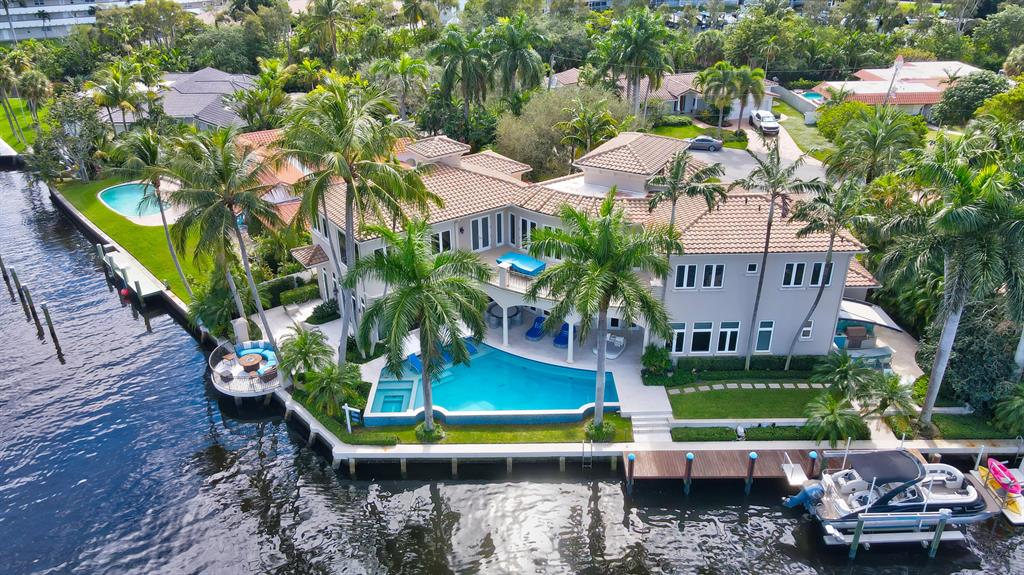 LITTLE HARBOR ON THE HILLSBORO SEC 1 - Residential