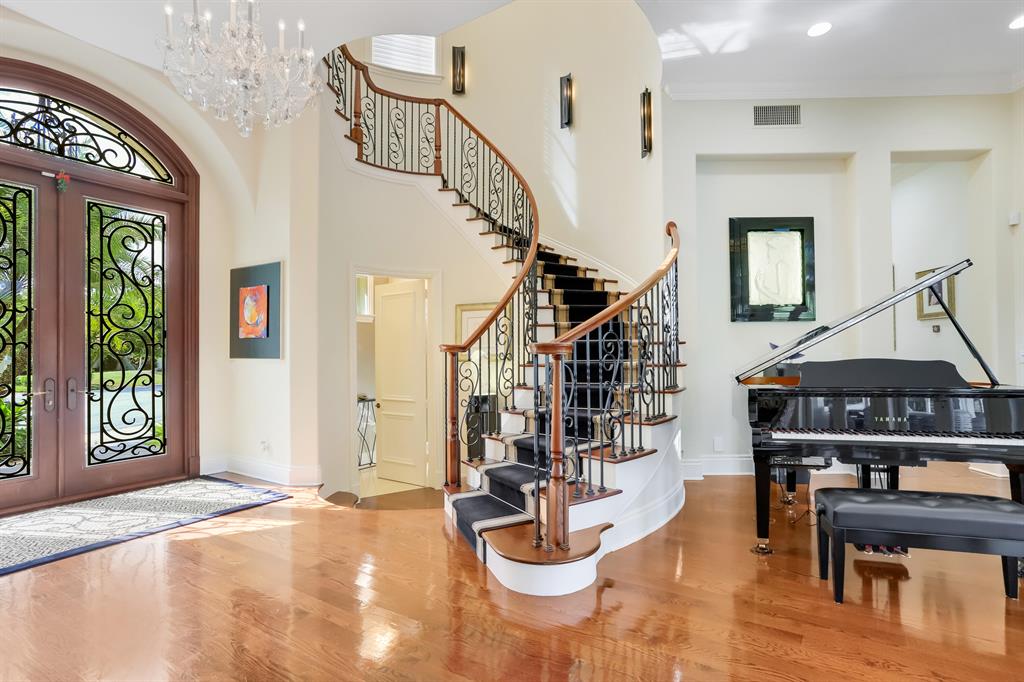 LITTLE HARBOR ON THE HILLSBORO SEC 1 - Residential