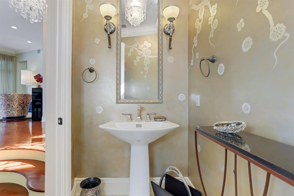 LITTLE HARBOR ON THE HILLSBORO SEC 1 - Residential