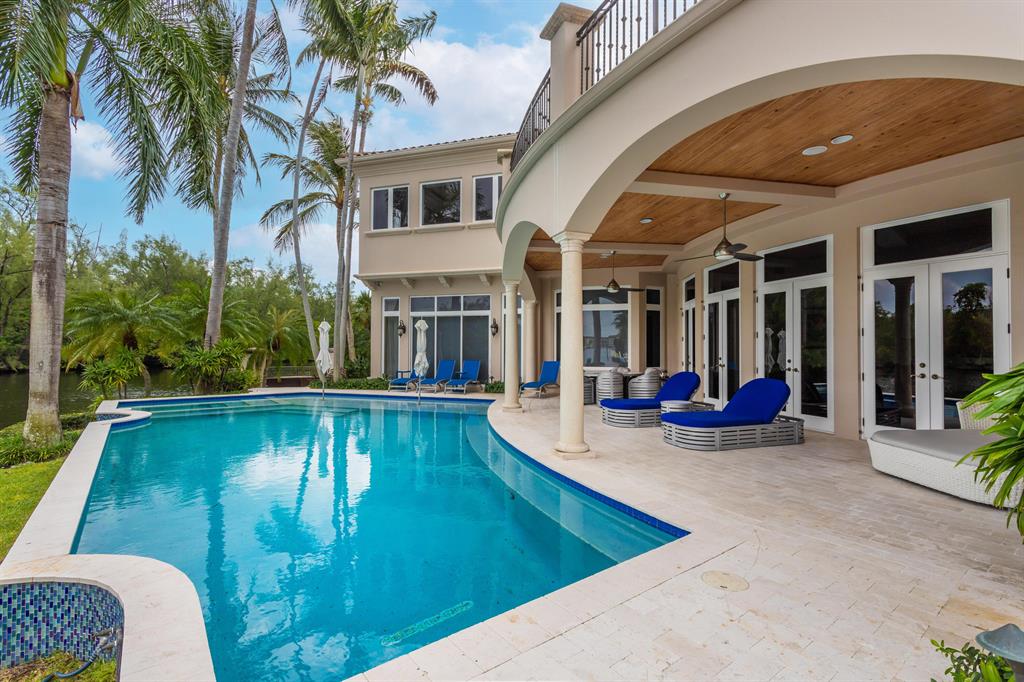 LITTLE HARBOR ON THE HILLSBORO SEC 1 - Residential