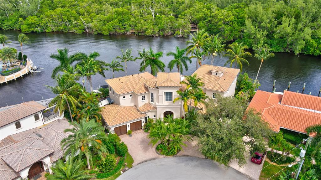 LITTLE HARBOR ON THE HILLSBORO SEC 1 - Residential