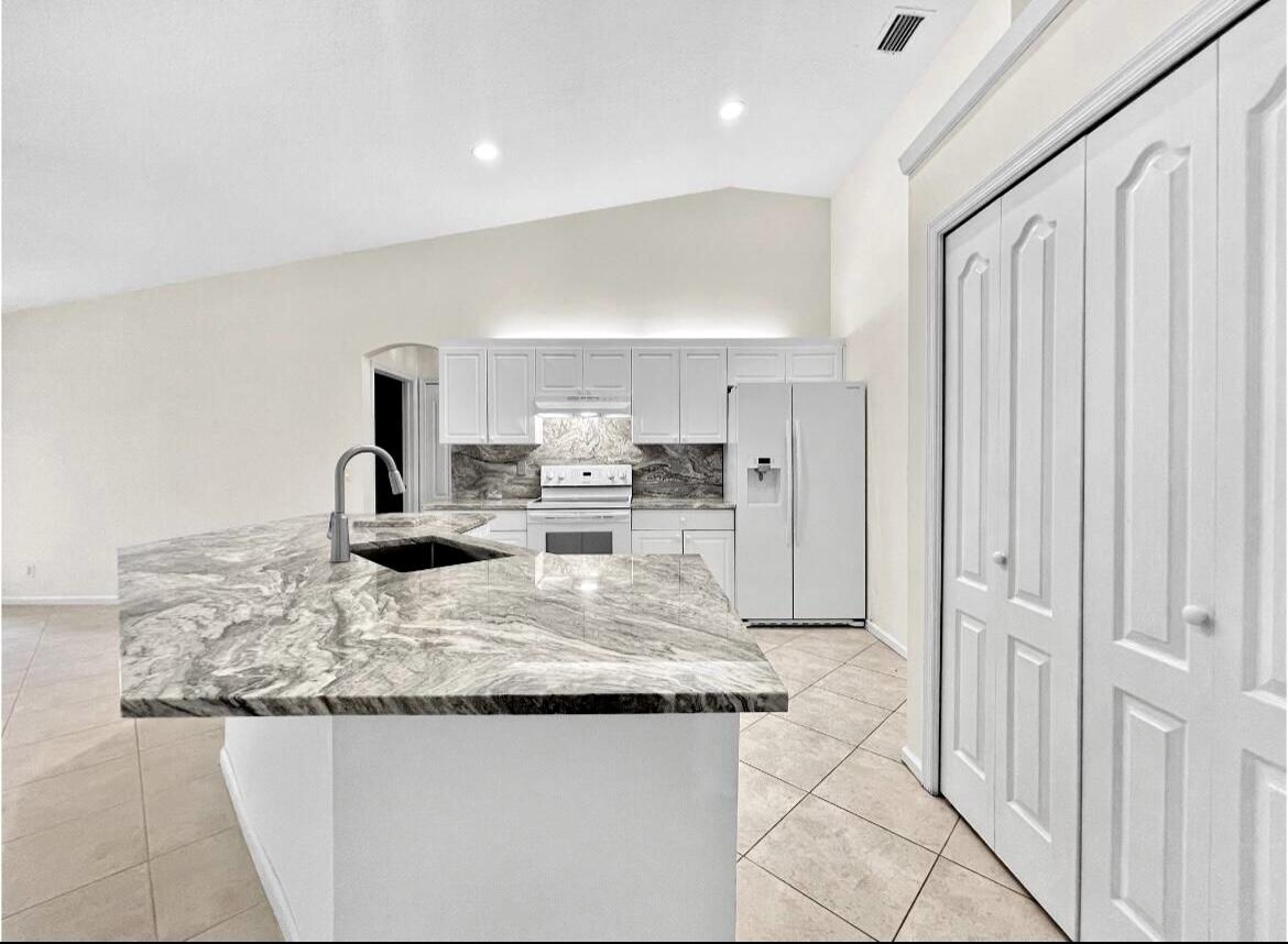 The Acreage - Residential Lease