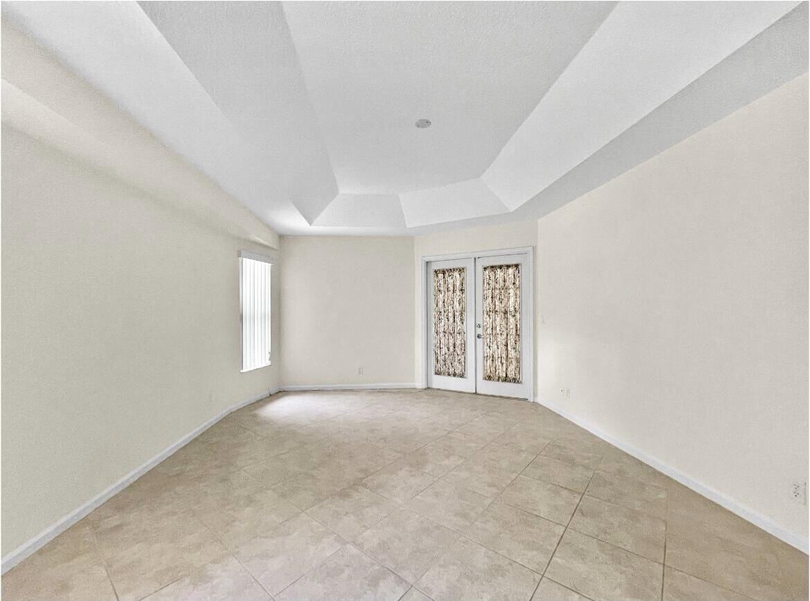 The Acreage - Residential Lease