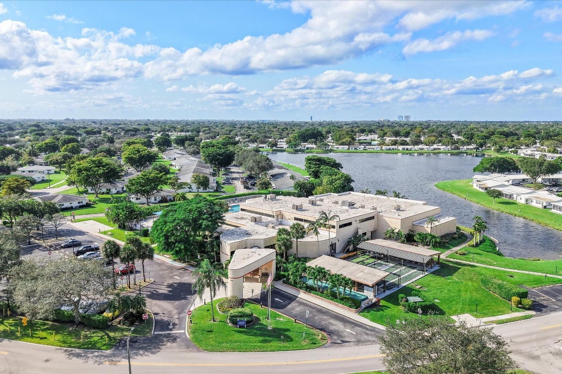 Lauderdale West 2 Sec 78- - Residential